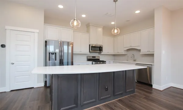 $2,750 | 12502 Malachite Way, Houston, TX 77077