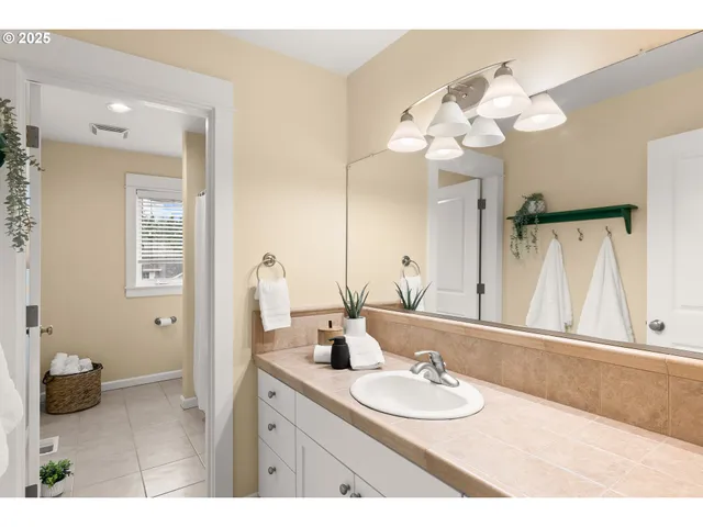 $825,000 | 14890 Southeast Lostine Drive, Clackamas, OR 97015