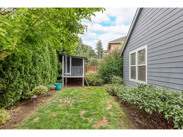 $825,000 | 14890 Southeast Lostine Drive, Clackamas, OR 97015