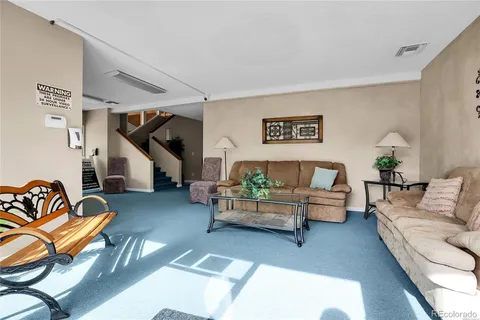 $267,000 | 2301 East Fremont Avenue, Unit U05, Centennial, CO 80122