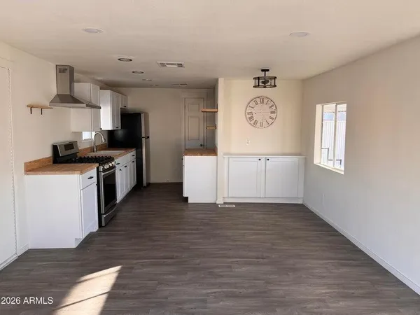 $1,350 | 16609 North 1st Avenue, Phoenix, AZ 85023