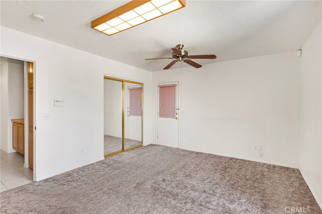 11281 4th Hesperia, CA 92345 - Photo 23 of 35