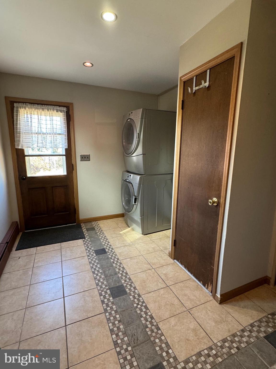 434 Lindsay Avenue Laurel Springs, NJ 08021 - Photo 22 of 38 Laundry Room