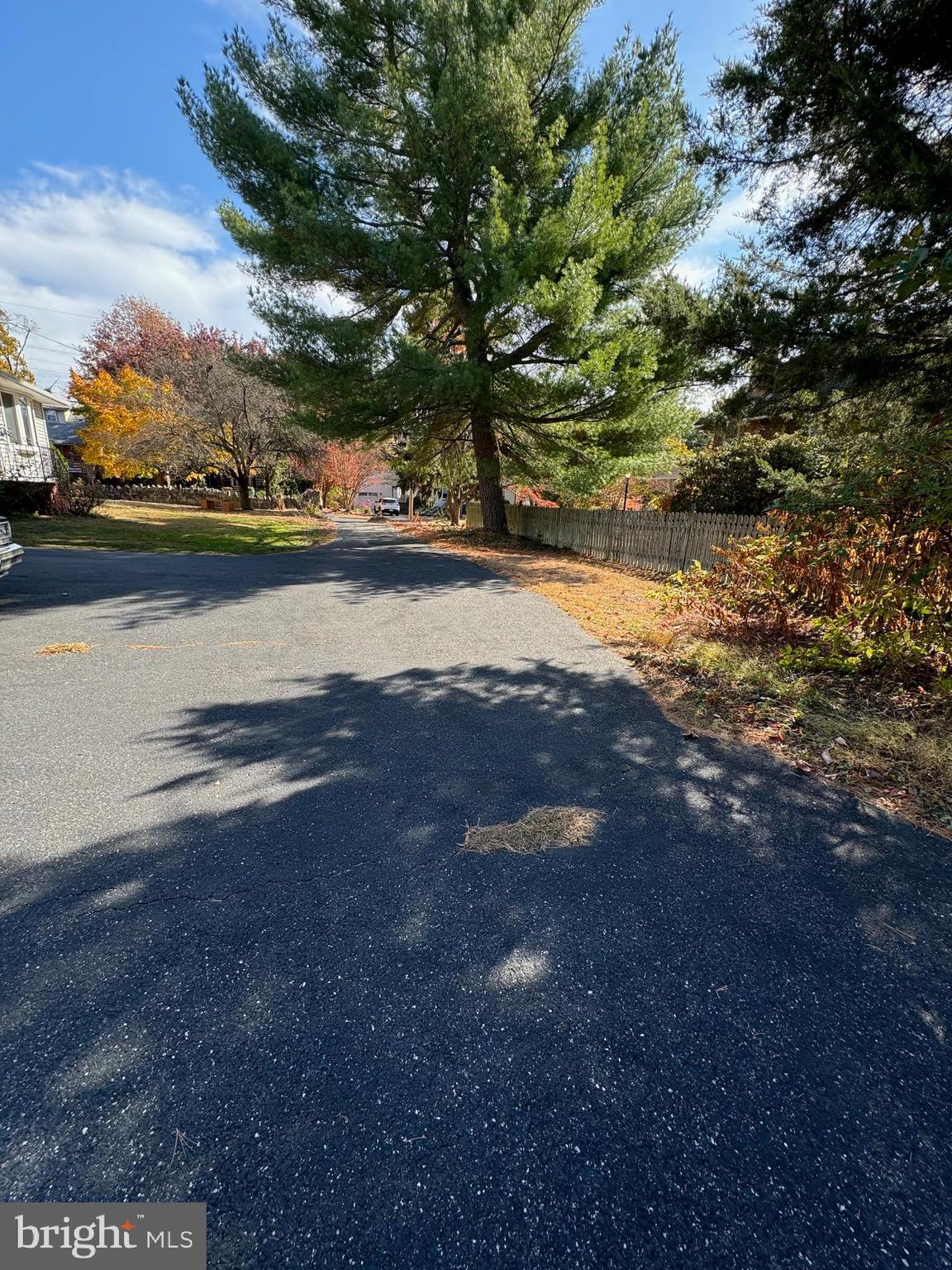 434 Lindsay Avenue Laurel Springs, NJ 08021 - Photo 37 of 38 Driveway