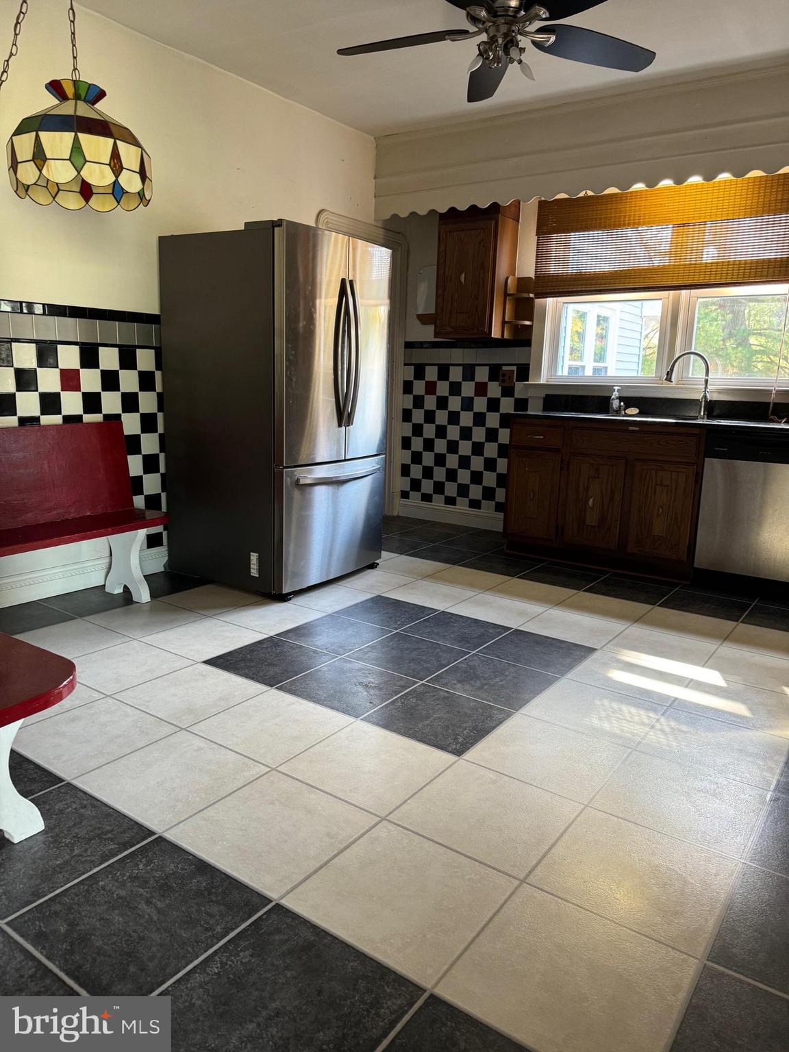 434 Lindsay Avenue Laurel Springs, NJ 08021 - Photo 9 of 38 Kitchen