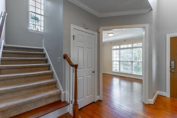 $559,900 | 810 Younger Circle, Chattanooga, TN 37415