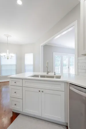 $559,900 | 810 Younger Circle, Chattanooga, TN 37415