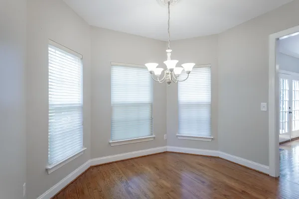 $559,900 | 810 Younger Circle, Chattanooga, TN 37415
