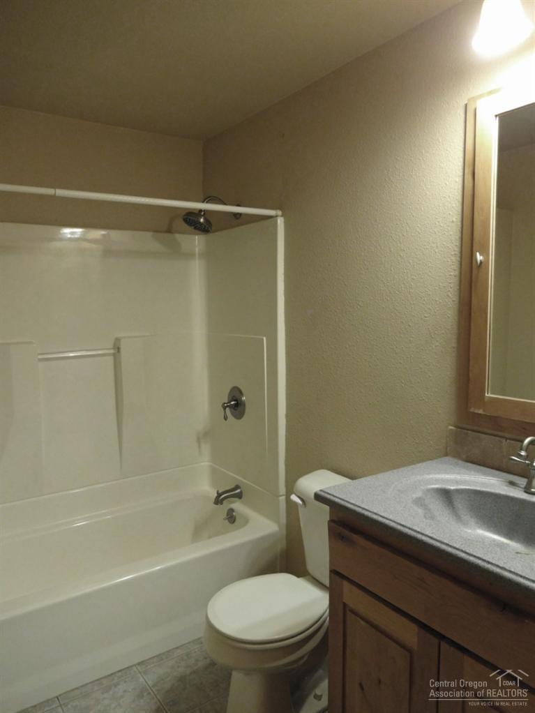 62040 Cody Road Bend, OR 97701 - Photo 11 of 25 Additional Photo