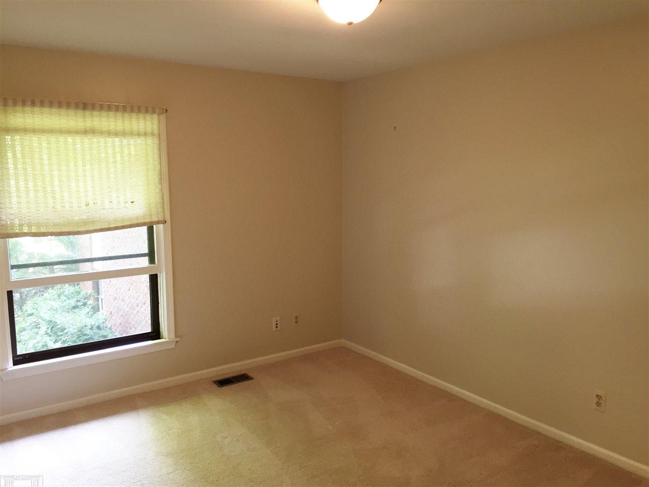 1750 Vernier Road, Unit 28 Grosse Pointe, MI 48236 - Photo 9 of 19 Bedroom