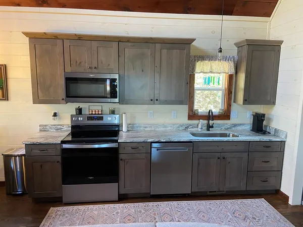 $349,900 | 313 Lexington Drive, Brasstown, NC 28902