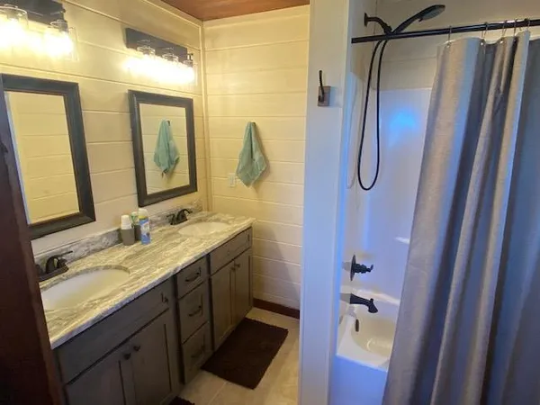 $349,900 | 313 Lexington Drive, Brasstown, NC 28902