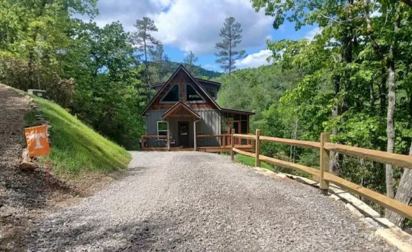 $349,900 | 313 Lexington Drive, Brasstown, NC 28902