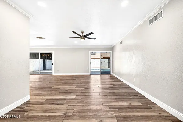 $435,000 | 10318 West Calle Del Oro, Phoenix, AZ 85037