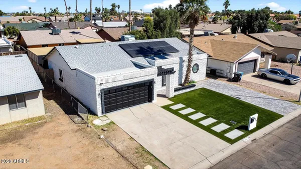 $435,000 | 10318 West Calle Del Oro, Phoenix, AZ 85037