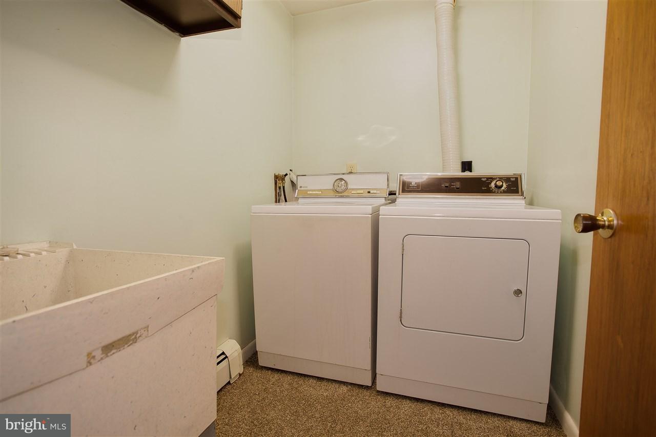 370 Locust Point Road Manchester, PA 17345 - Photo 15 of 35 Gallery Image 15
