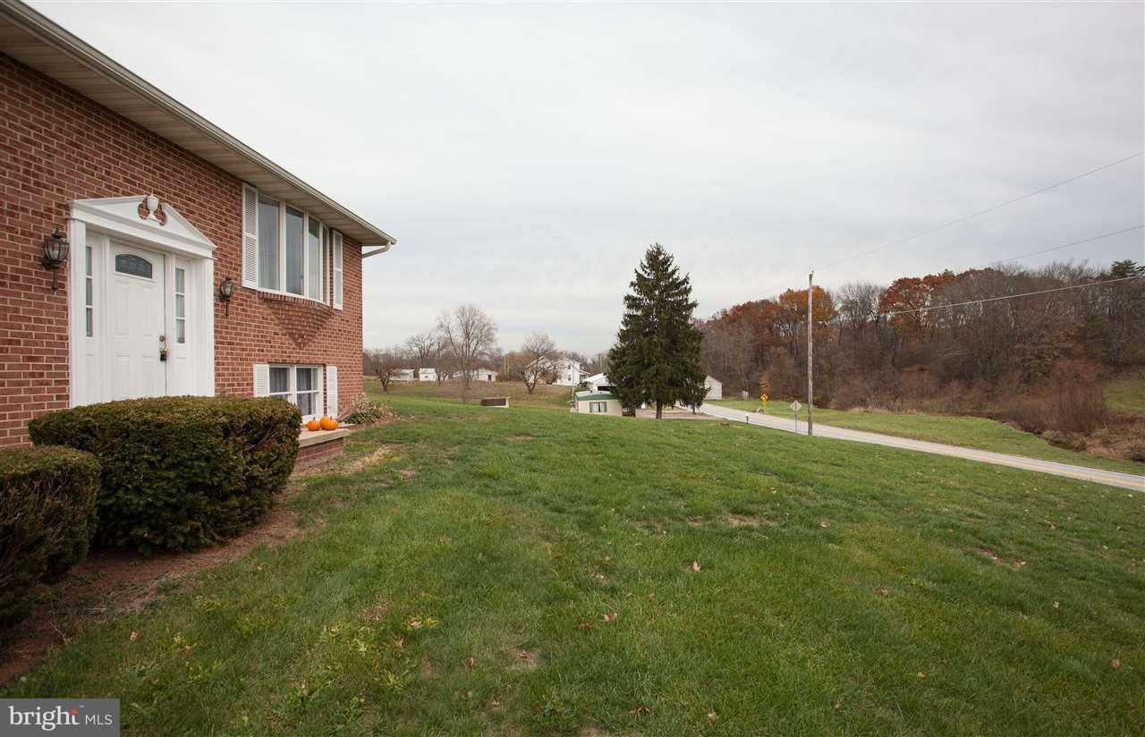 370 Locust Point Road Manchester, PA 17345 - Photo 28 of 35 Gallery Image 28