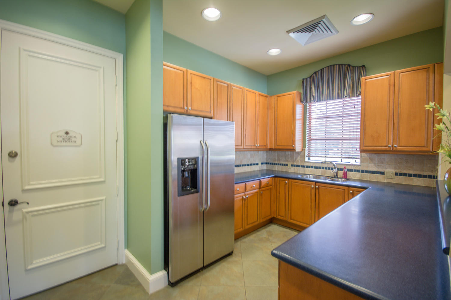 7880 Red Mahogany Road Boynton Beach, FL 33437 - Photo 34 of 49 Greystone Community Room Kitchen