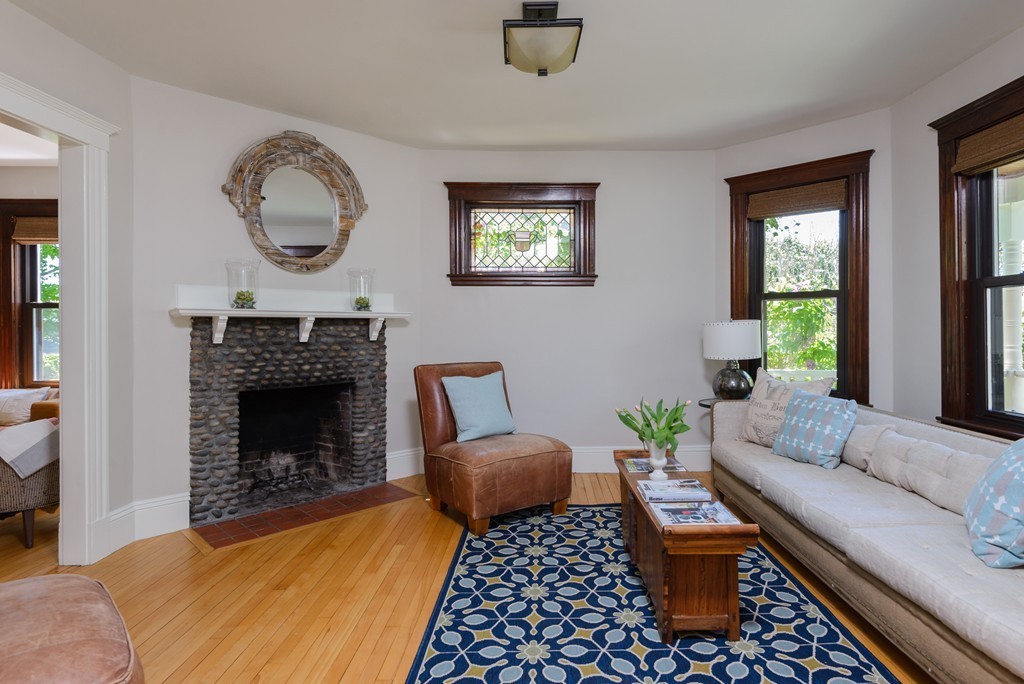 32 Hopkins Road, Unit 32 Arlington, MA 02476 - Photo 4 of 42 Gallery Image 4