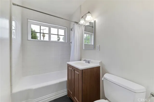 $799,000 | 7138 Lurline Avenue, Winnetka, CA 91306