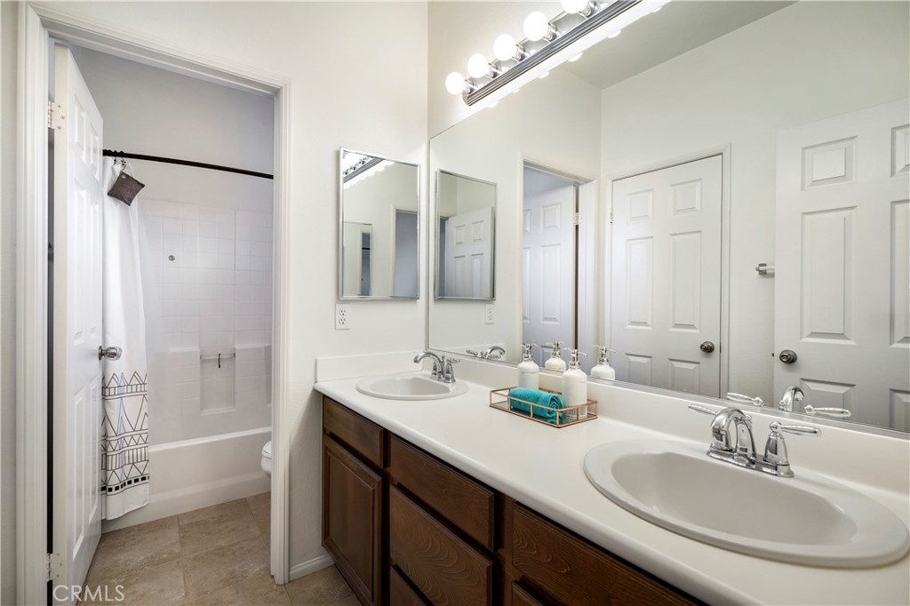 44885 Poppy Ridge Drive Temecula, CA 92592 - Photo 26 of 42