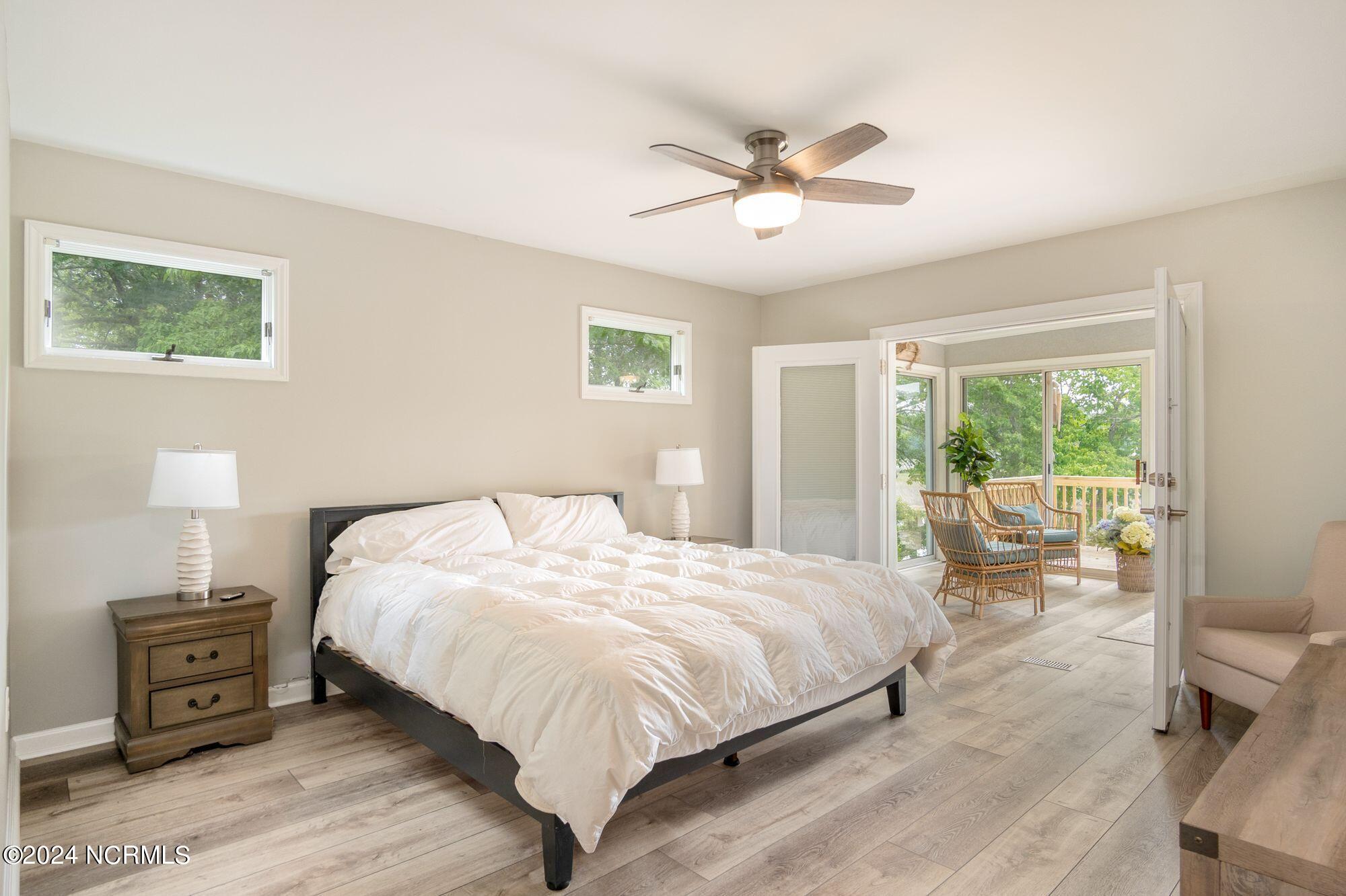 246 White Oak Bluff Road Stella, NC 28582 - Photo 5 of 65 Owners Suite