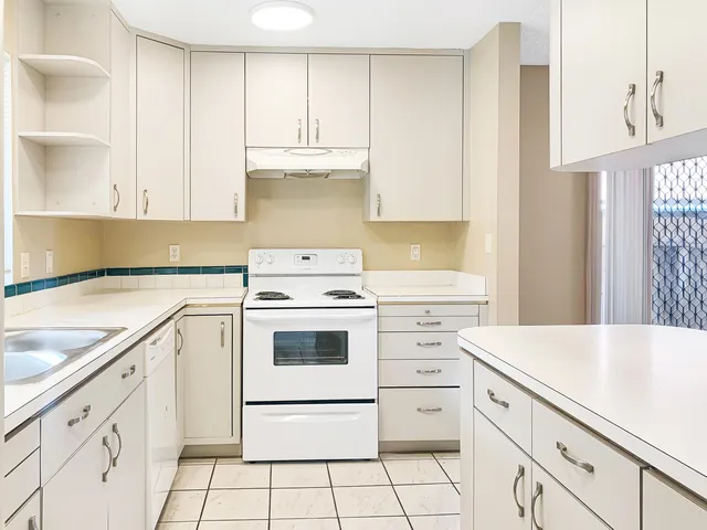 $2,350 | 53666 Avenida Vallejo, La Quinta, CA 92253