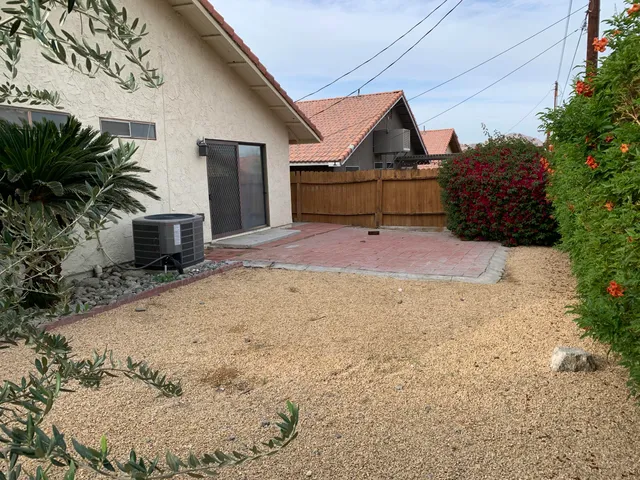 $2,350 | 53666 Avenida Vallejo, La Quinta, CA 92253