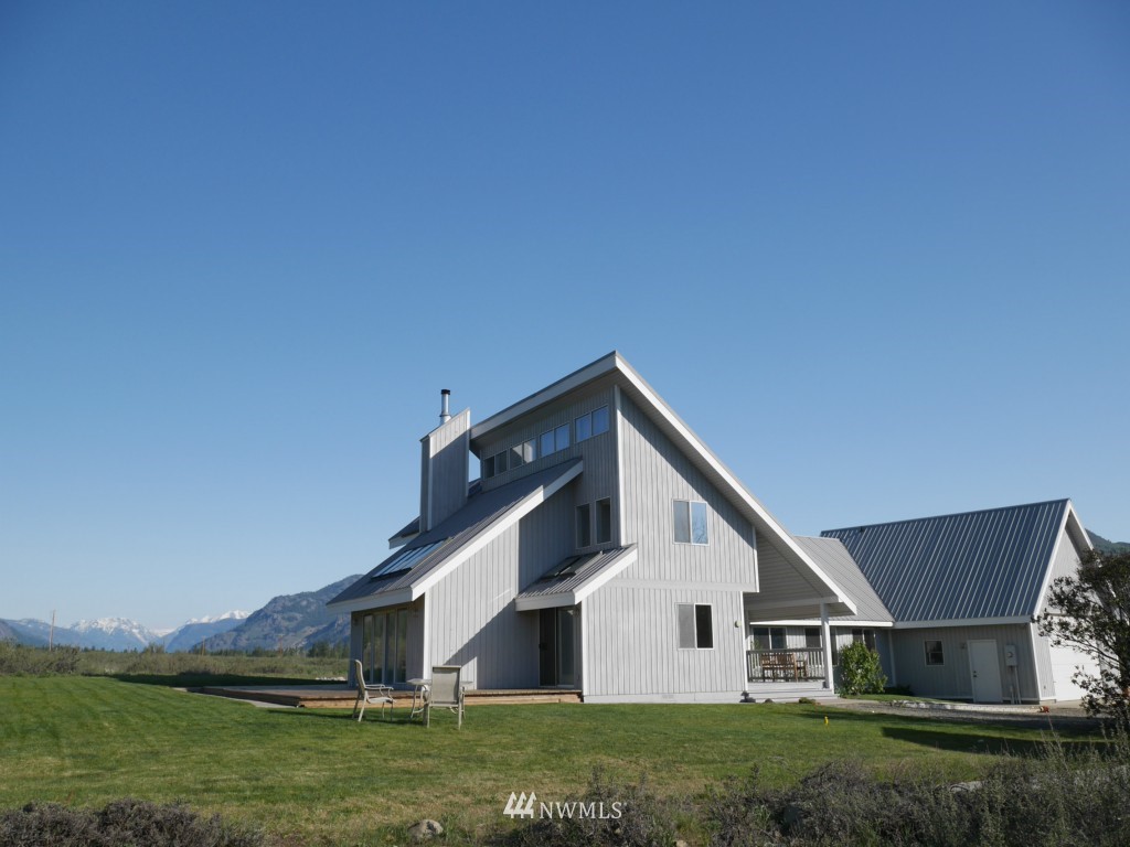 6 Wildflower Road Winthrop, WA 98862 - Photo 4 of 25 Gallery Image 4