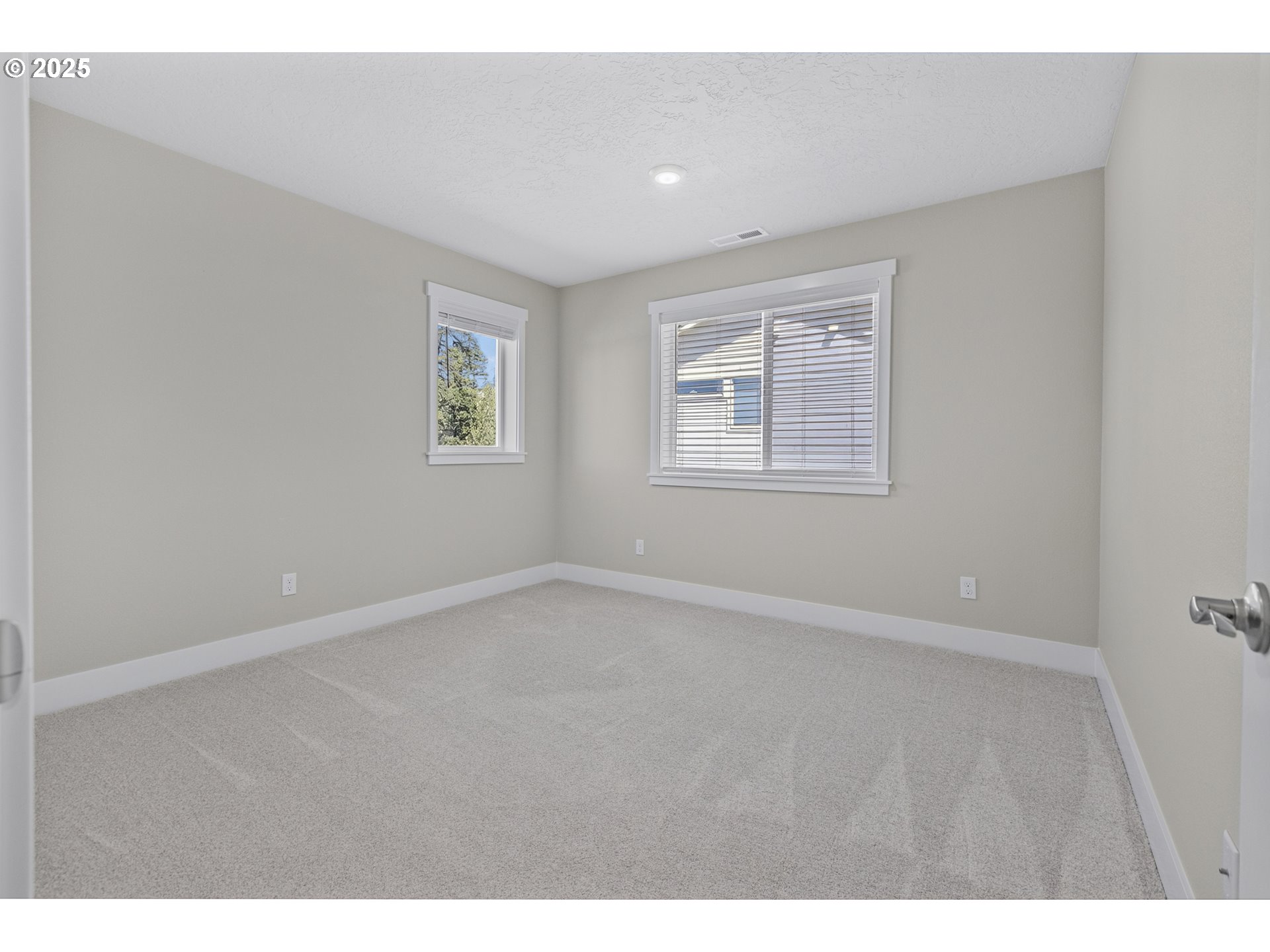 3763 Rockcress Road Eugene, OR 97403 - Photo 31 of 42 Gallery Image 31