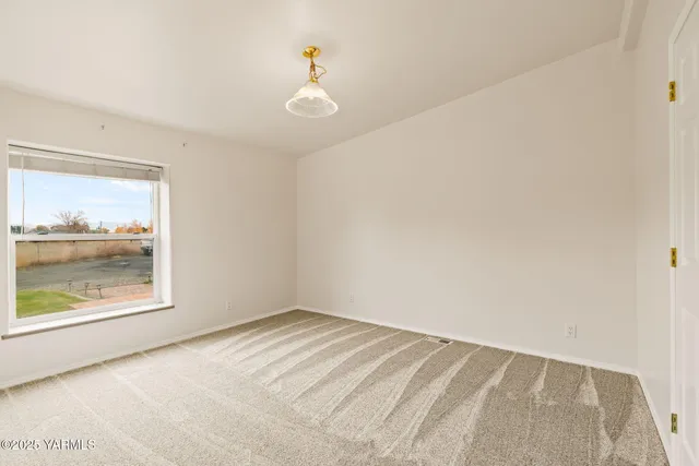 $485,000 | 3000 South 62nd Avenue, Yakima, WA 98903