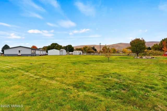$485,000 | 3000 South 62nd Avenue, Yakima, WA 98903
