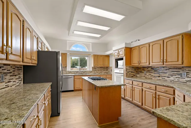 $485,000 | 3000 South 62nd Avenue, Yakima, WA 98903