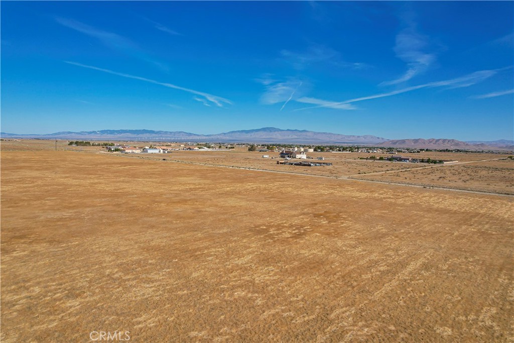 0 Cor Avenue Lancaster, CA 93536 - Photo 22 of 28 a view of an ocean