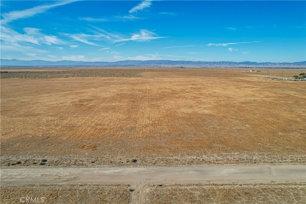 0 Cor Avenue Lancaster, CA 93536 - Photo 24 of 28 a view of an ocean