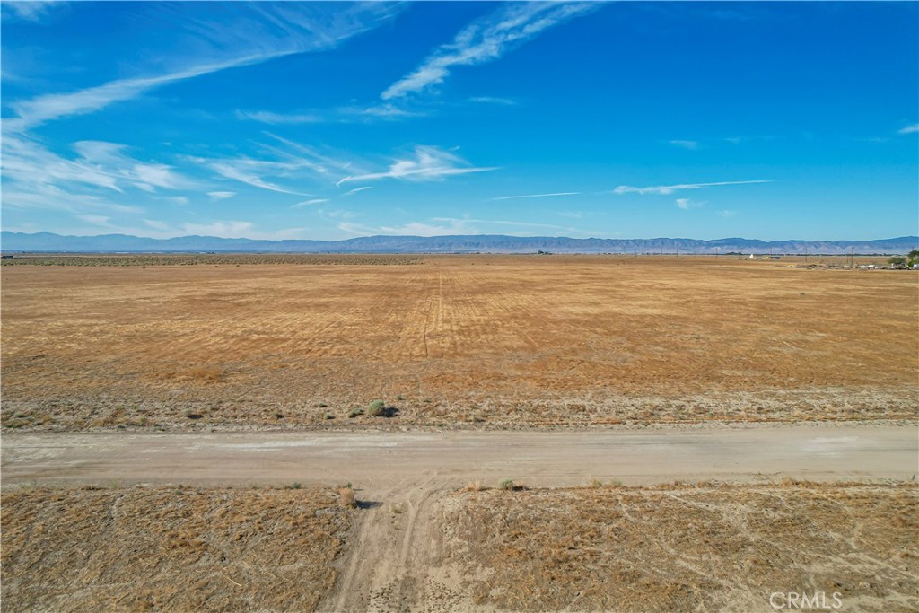 0 Cor Avenue Lancaster, CA 93536 - Photo 25 of 28 a view of an ocean