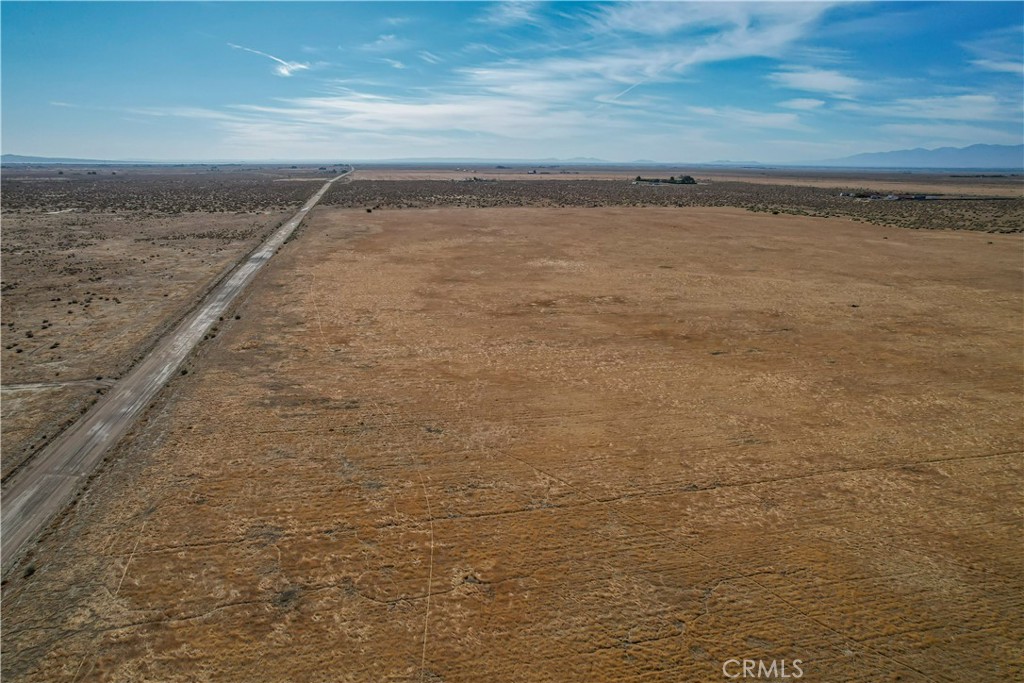 0 Cor Avenue Lancaster, CA 93536 - Photo 7 of 28 a view of an ocean