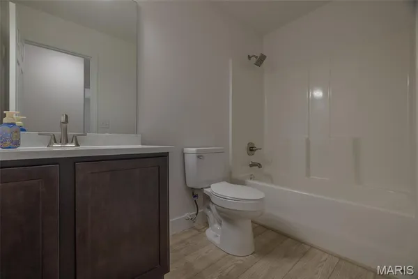 $330,000 | 299 Rockport Drive, Troy, MO 63379