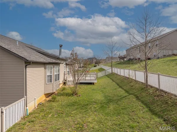 $330,000 | 299 Rockport Drive, Troy, MO 63379