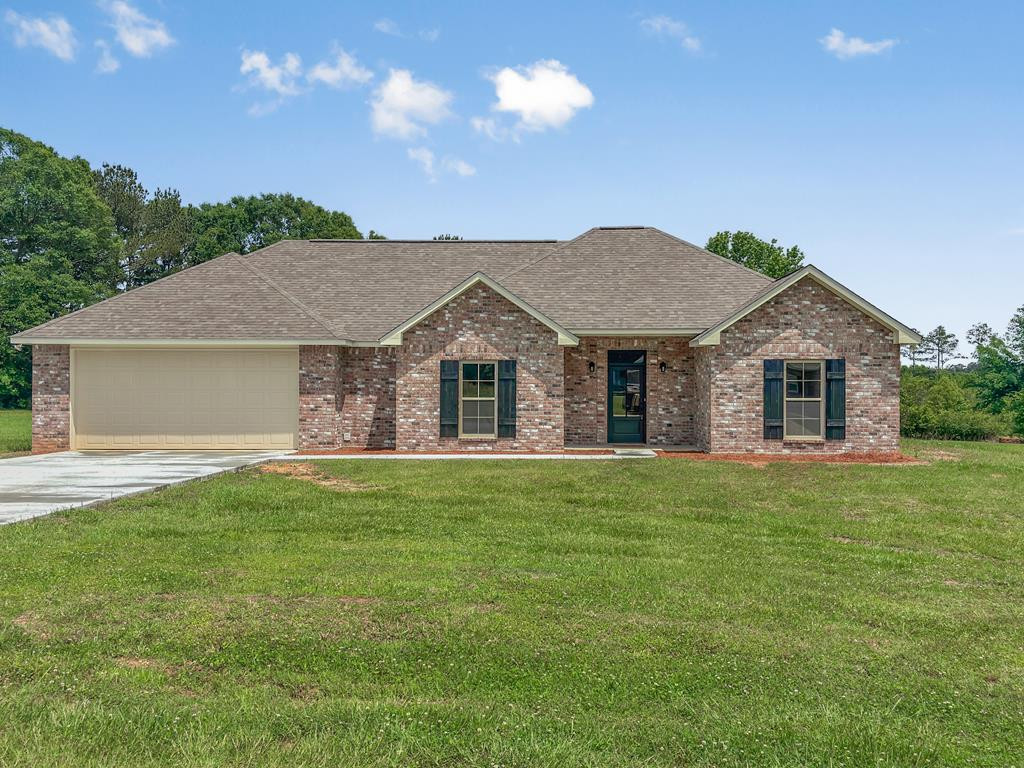 1064 Driftwood Rd Summit Summit, MS 39666 - Photo 1 of 23 Main View
