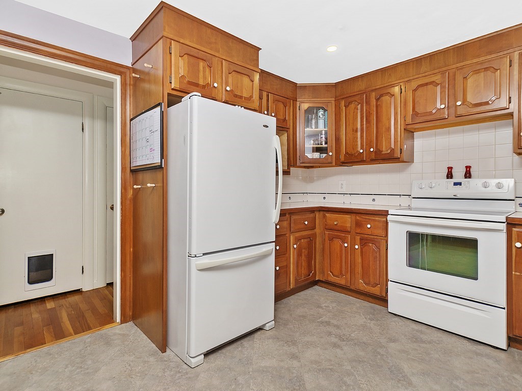 64 Butler Avenue Maynard, MA 01754 - Photo 5 of 16 Gallery Image 5
