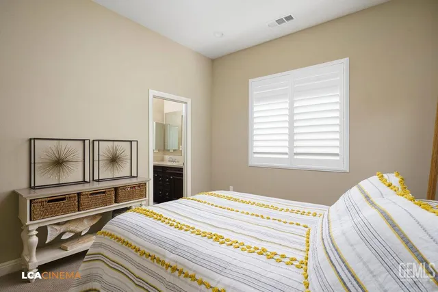 $899,000 | Undisclosed Address, Bakersfield, CA 93311