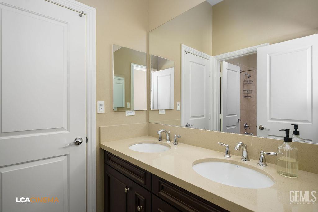 Undisclosed Address Bakersfield, CA 93311 - Photo 18 of 29