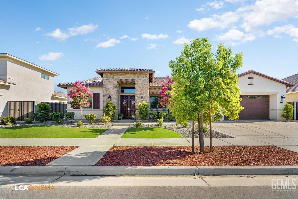 Undisclosed Address Bakersfield, CA 93311 - Photo 2 of 29