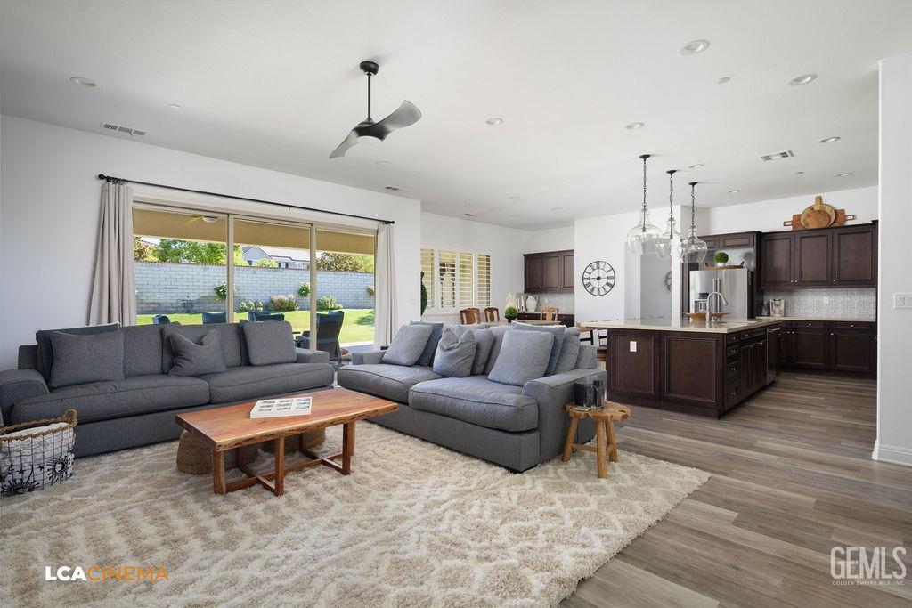 Undisclosed Address Bakersfield, CA 93311 - Photo 8 of 29