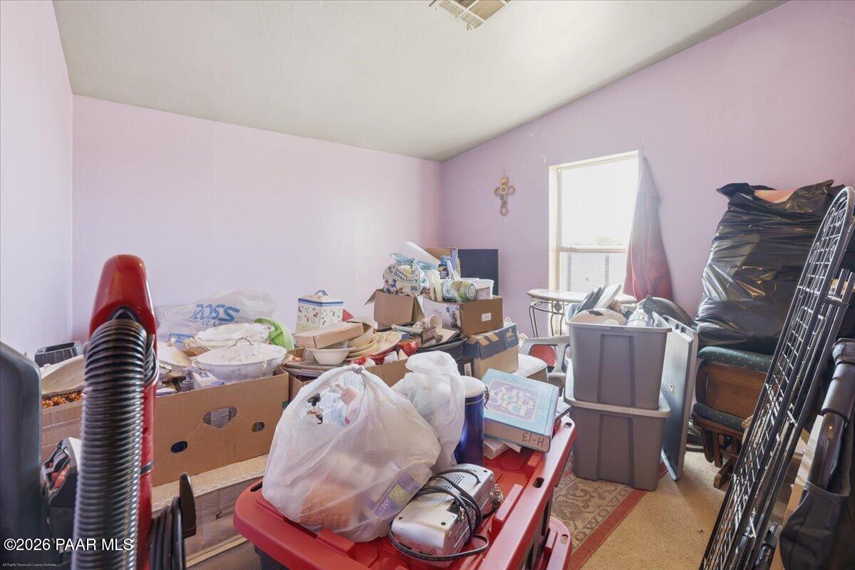 1180 Rolling Hills Road Paulden, AZ 86334 - Photo 16 of 33 14-Bedroom