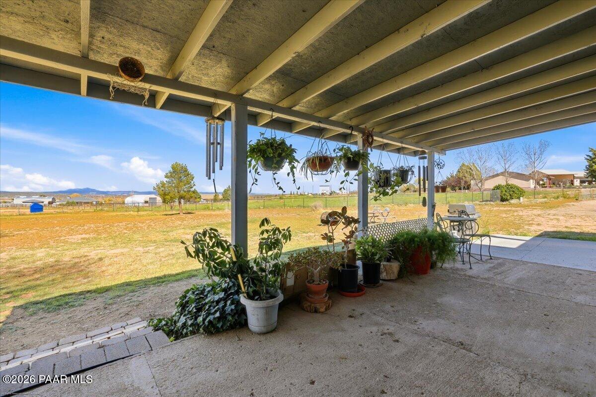 1180 Rolling Hills Road Paulden, AZ 86334 - Photo 21 of 33 19-Back Patio