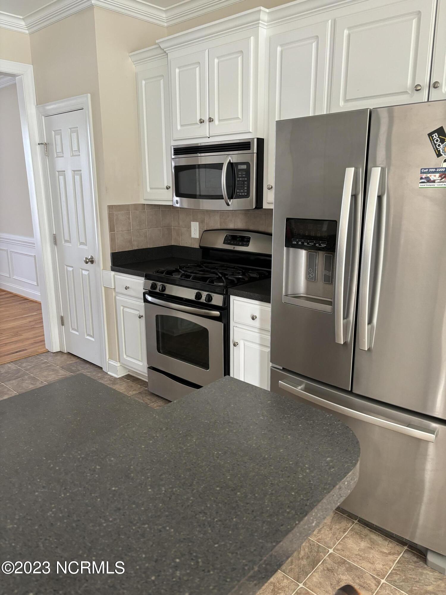 5959 Countryside Road Wilson, NC 27896 - Photo 15 of 17 Kitchen