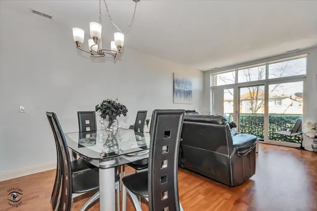 $2,600 | 4330 North Neva Avenue, Unit 202, Norridge, IL 60706