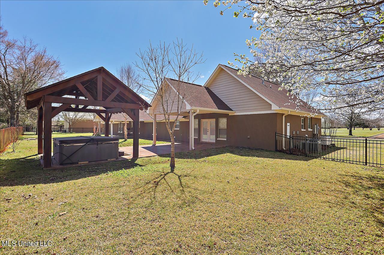 195 Oak Ridge Drive Raymond, MS 39154 - Photo 53 of 57 195 Oak Ridge Dr (54)